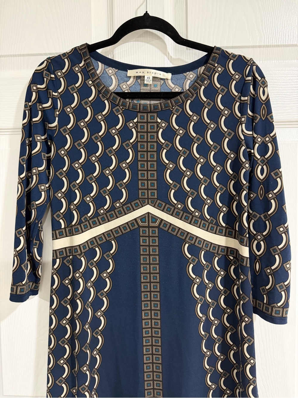 Max Studio Blue and Beige Geometric Midi Dress - Picture 2 of 5